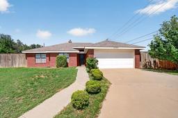 3300 Pinemont Dr — Fairmont Park