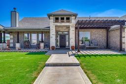 201 Burlington Road — Bluffs