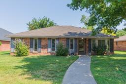 7304 Kings Place