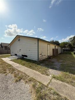 852 S Whitney Street — City of Aransas Pass-Townsite