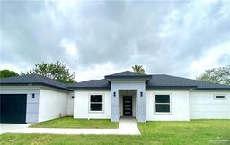 625 Delia Lane — La Lomita