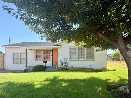 2000 MAGNOLIA Street