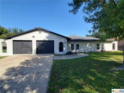2102 Forest Trail, Temple, TX 76502