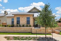 5604 Lost Creek Loop — VINEYARD