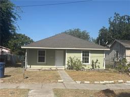 209 Virginia Avenue — Meadow Park