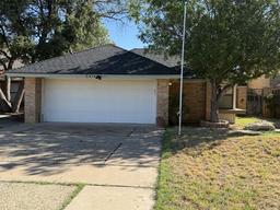 2414 Bobwhite Dr — University Gardens