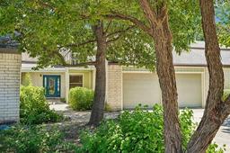 546 Sand Bend — Riverhill
