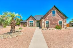 1706 Pine Valley Street — Bentwood Country Club Est