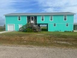 477 Pin Oak Ln — Holiday Beach