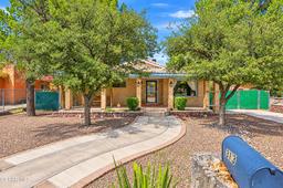 313 SHADY Lane — La Sierra Vista