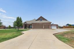 9176 E STRAWBERRY FIELDS Drive