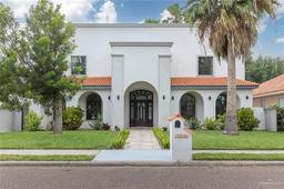 2216 S 45th Street — Cardona At Bentsen Lakes