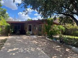 1204 N 21st — Colonia Fina