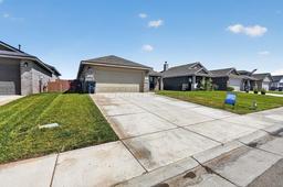 1640 MONTALUSE Road