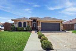 1101 Axis — Pinehollow