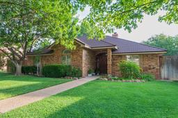 7610 SLEEPY HOLLOW Boulevard