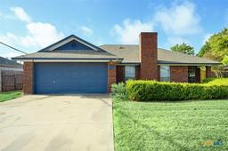 5202 Birdcreek Drive