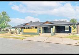 2500 Beaumont Avenue — Alta Mira