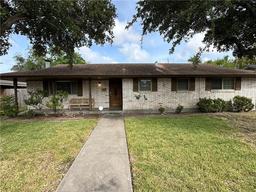 1030 Burkshire Drive — Park Plaza #2