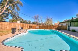 3627 Old Post Circle — College Hills West
