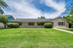 2802 Maxwell Dr — West Haven