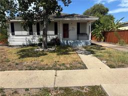 606 Collingswood Drive — WINDSOR PARK