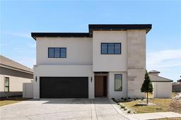 1816 S Middleton Street — Brentwood Manor