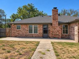 1100 SUGARLOAF Drive