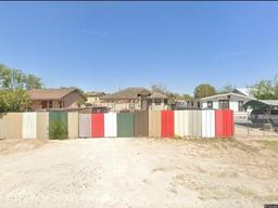 821 La Camelia — La Camelia A