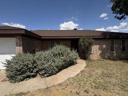 2911 Shanks — Skyview