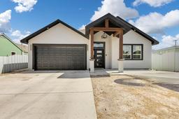 8241 W Jay Ave — Rutledge