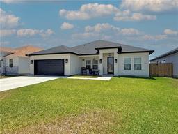 105 Traditions Drive — Heritage Pk
