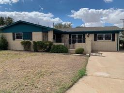 3117 Dumont Dr — Springdale