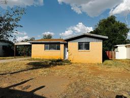 2702 Brazos Ave — Harrisdale
