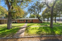 4511 Bermuda Lane — University Park East