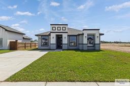 2417 Calle Moreno #3 — LOERA ONE
