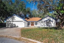 500 Kerria Avenue — Daffodil Gardens
