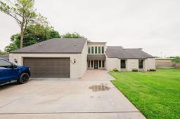 804 Claymoor Dr — University Park IV & V & VI