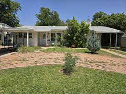 2516 W Beauregard Avenue — West Heights