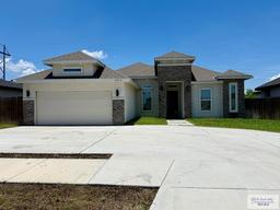 4699 River Oak Cir — THE HEIGHTS AT RIVER BEND