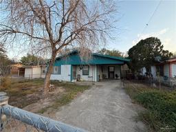 1120 W Fay Street — Woods