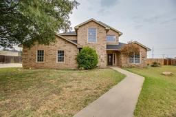 5806 Lyndhurst Drive — Bluffs