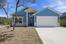 741 S 10th Street — Aransas Pass-Townsite