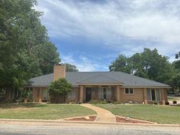 1 Brookhollow Drive, Ransom Canyon, TX 79366