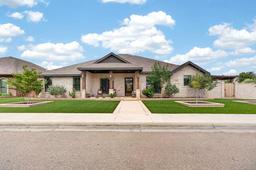 4500 Corona Ct — Los Patios