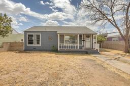 915 W 23rd St — Buchanan