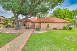 5402 Beverly Drive — Bentwood Country Club Est
