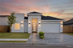 2404 N Revolution Street — Russell Village