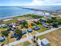 913 Recreation Drive — Flour Bluff Estates