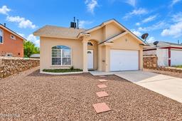 12348 Tierra Madre Road — Tierra Del Este